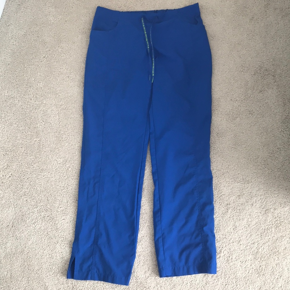 Med couture activate scrubs